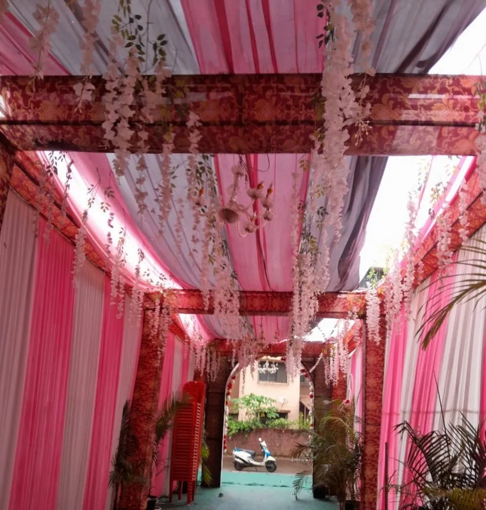 Rain plays 'akshata' on wedding ceremonies