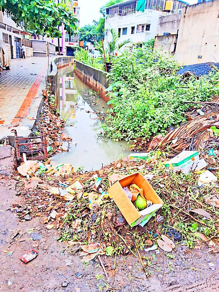 Anandnagar second cross Vadgaon drain hits citizens