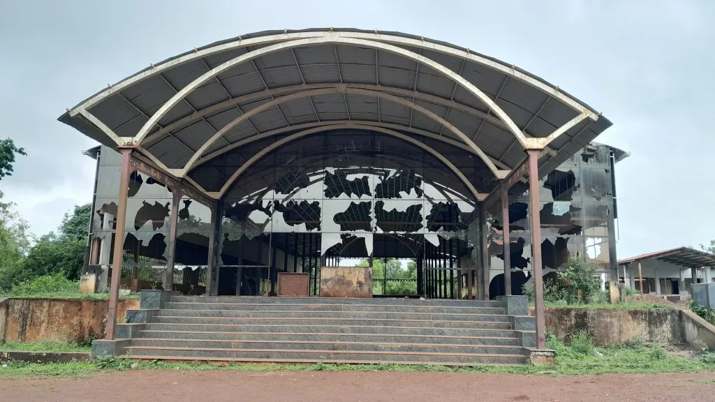 Malfunction in the glass house in the vaccine depot