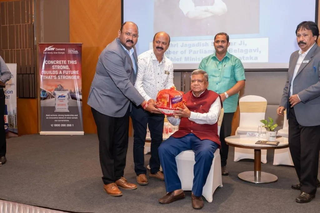 बेळगावच्या विकासासाठी प्रयत्नशील Striving for the development of Belgaum