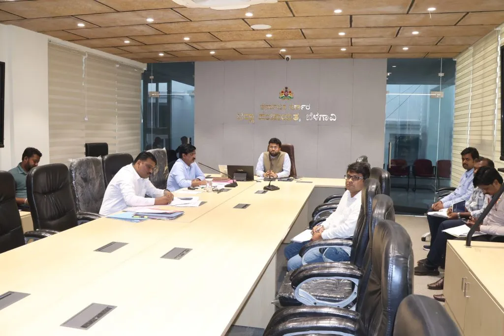 अंगणवाड्यांमधील बालकांची सुरक्षितता निश्चित करा Ensure the safety of children in daycare centers