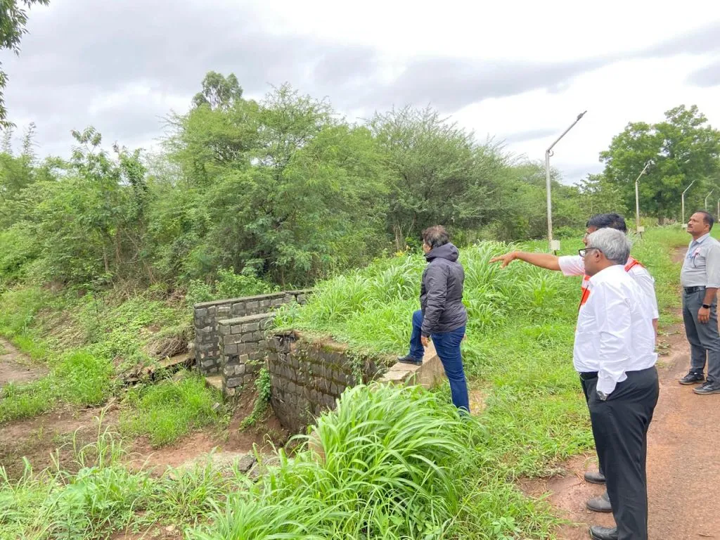 Officials inspect airport security