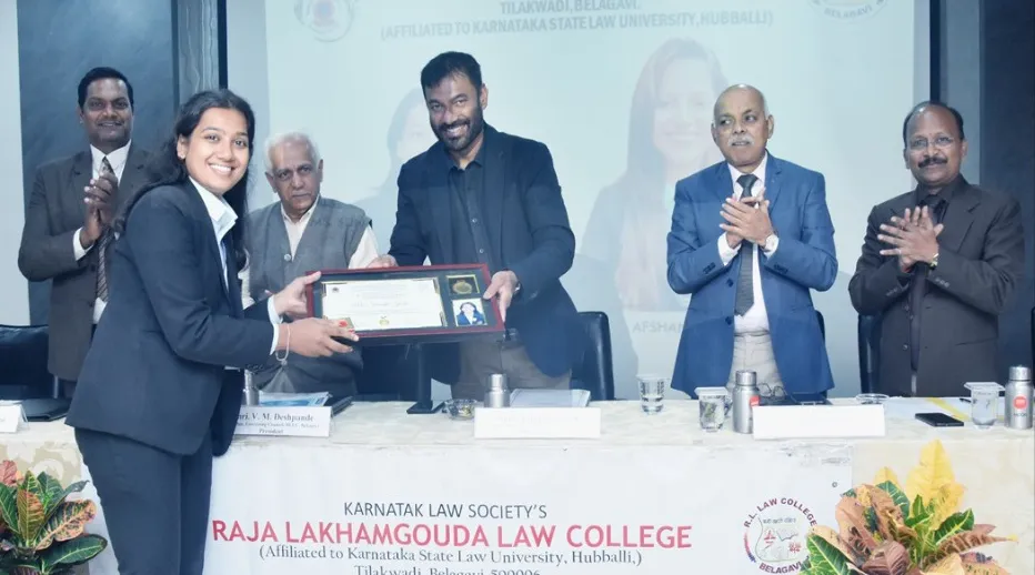 Sunidhi Joshi-Afshan Mulla win gold medal