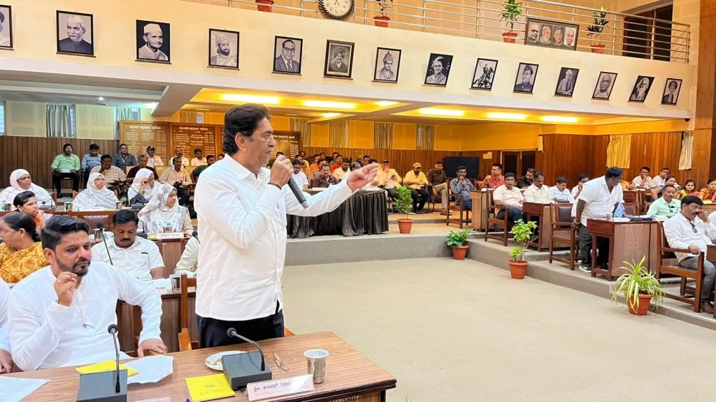 Vega Helmet Gharpatti case finally reaches Lokayukta