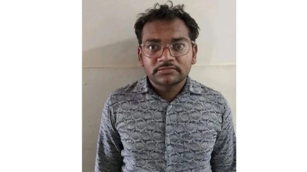 Spy arrested from Kutch