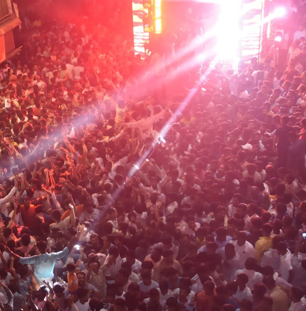 Will issue notices to the boards in the city