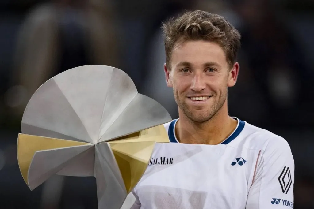 माद्रिद मास्टर्समध्ये कास्पर रुड विजेता Kasper Ruud wins Madrid Masters