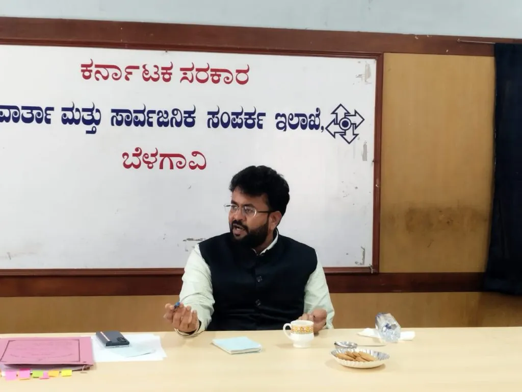 रोहयोमुळे अकुशल कामगारांना आर्थिक स्थैर्य Rohyo brings financial stability to unskilled workers