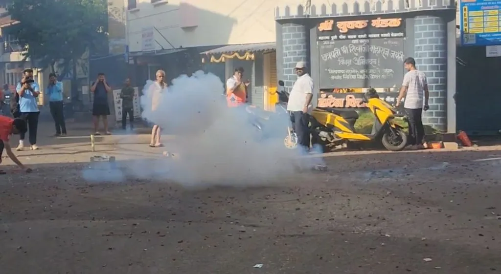 पाकिस्तानवरील अचूक हल्ल्यांबद्दल शहर-परिसरात आनंद साजरा Celebrations in the city and surrounding areas over the precision strikes on Pakistan