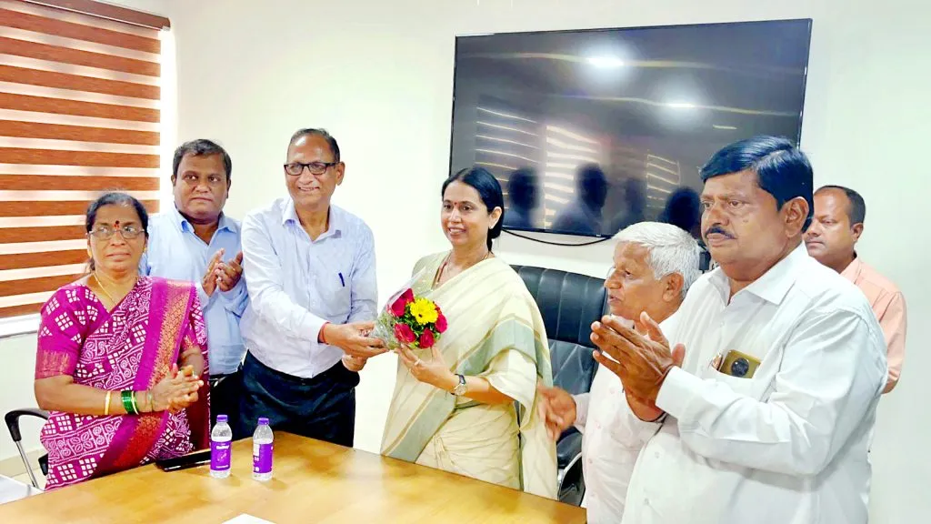 20 crores fund to Hindalga Nagar Panchayat every year