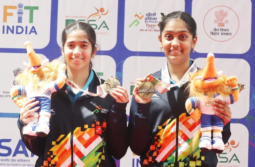 महाराष्ट्राच्या पदकांचा सुवर्णमहोत्सव Golden Jubilee of Maharashtra's medals