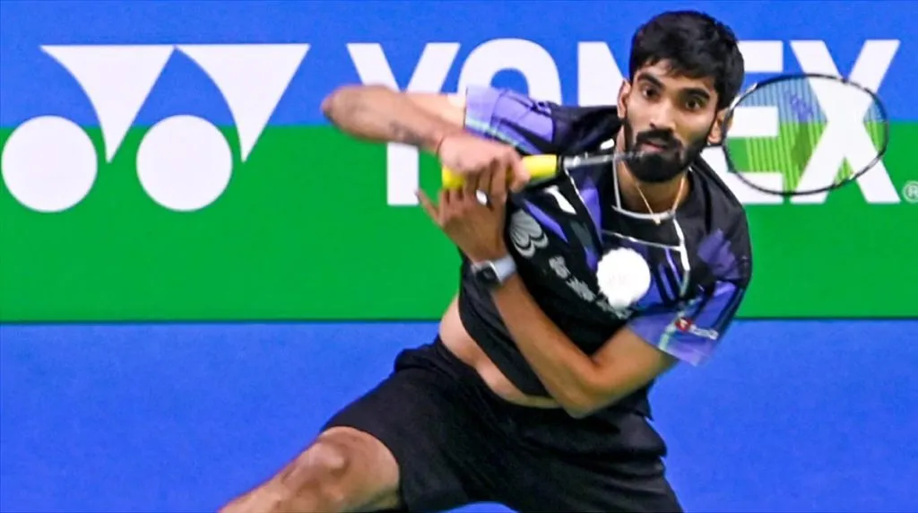 श्रीकांत उपांत्य फेरीत Srikanth enters semifinals