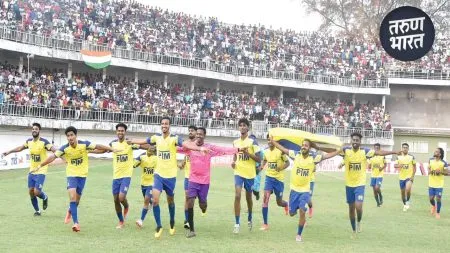 नहीं किसी से कम…. PTM चे 4 स्पर्धा जिंकून फुटबॉल हंगामावर वर्चस्व, 5 लाखांचे मानकरी He also deposited a prize Rs 5 lakh account from four competitions