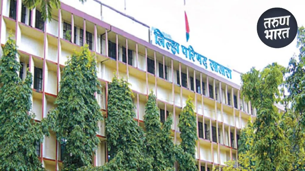 Satara ZP News : अन्यथा फौजदारी कारवाई करा.., भर सभागृहात साताऱ्याच्या CEO का भडकल्या?, noticed documents gram panchayat officer during an administrative