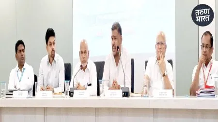 Sangli Rain Update : संभाव्य पूरस्थितीला तोंड देण्यास सांगलीकर सज्ज, नेत्यांसह, अधिकाऱ्यांची बैठक panic that people experience after floods possibility in sangli