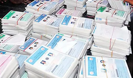 राज्यातील 4.9 लाख बीपीएल कार्डे रद्द 4.9 lakh BPL cards cancelled in the state