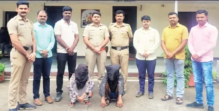 चोवीस तासांत चोरीचा गुन्हा उघड The theft case was solved within 24 hours