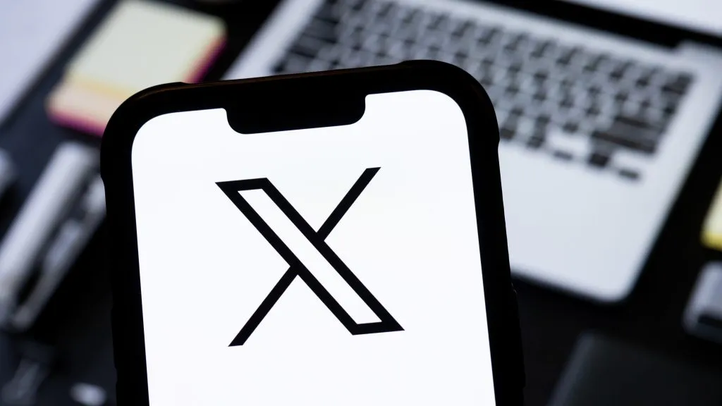 'X' service restored after outage