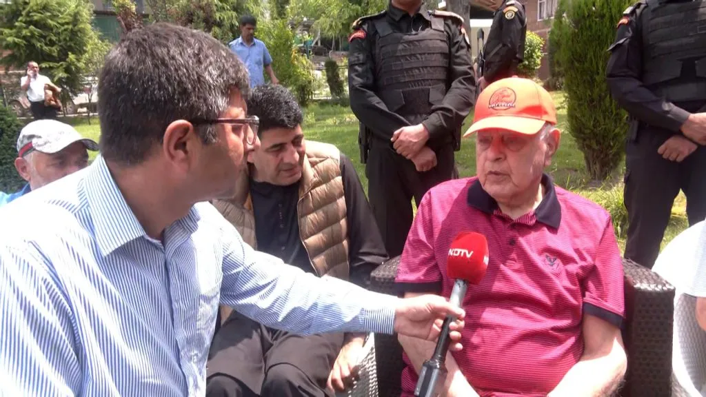 ‘येथे भोलेनाथ आहेत, तुमची… ‘Here is Bholenath, your...