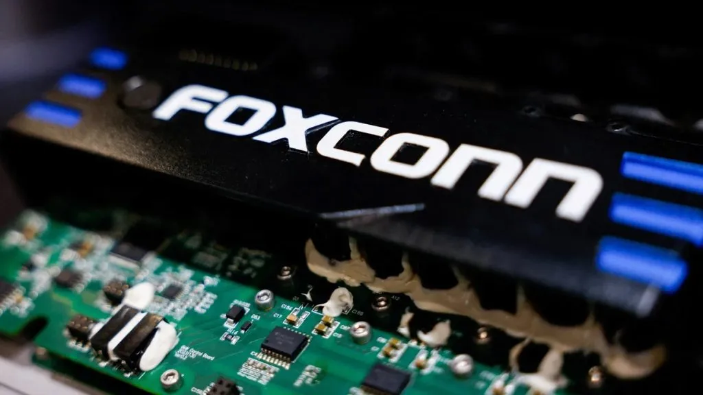 एचसीएल फॉक्सकॉन प्रकल्पाला मान्यता HCL Foxconn project approved