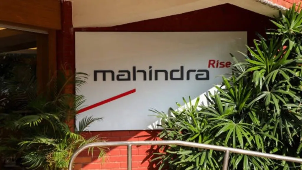 Mahindra reports net profit of Rs 2437 crore