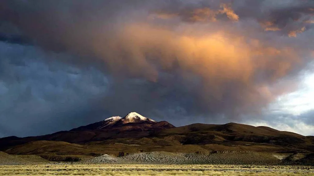 Activity in Zombie Volcano after 2.5 Lakh Years