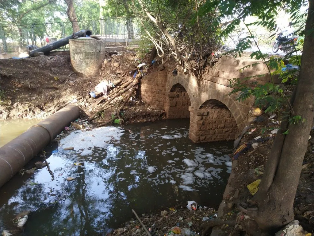 The road over the Shyam Society bridge at Crusher Chowk is sounding a 'warning bell'