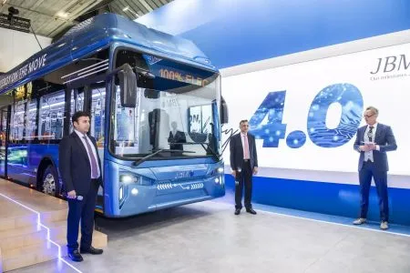 ‘जेबीएम ऑटो’ ची ई बस आंतरराष्ट्रीय बाजारात JBM Auto's e-bus enters international market