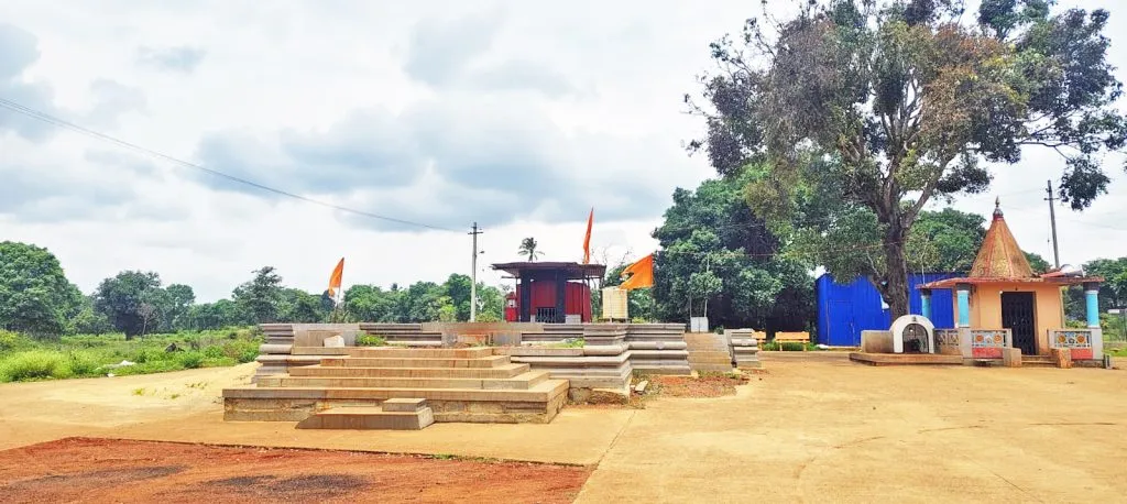 The Brahmalinga temple in Machhe will be completely made of stone.