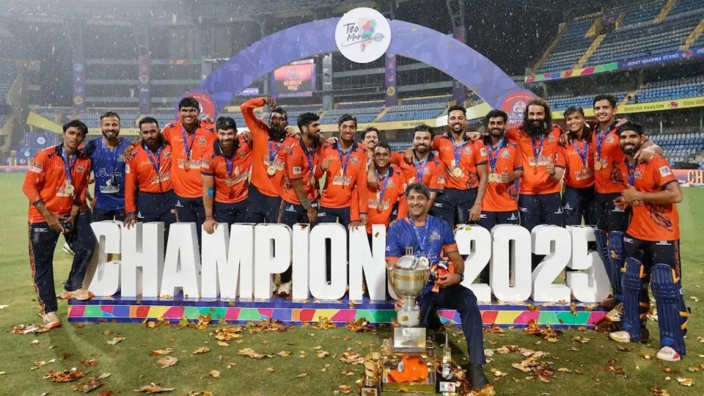 Mumbai Maratha Royals win the title