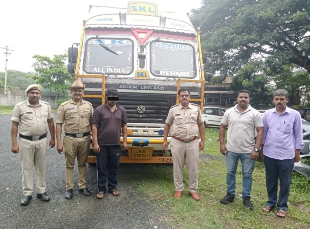 Broken piece and accident scene