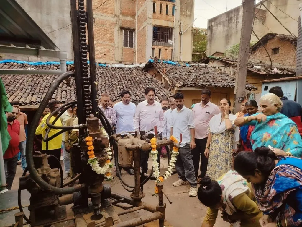 Digging of the sewer pipe at Khadak Galli