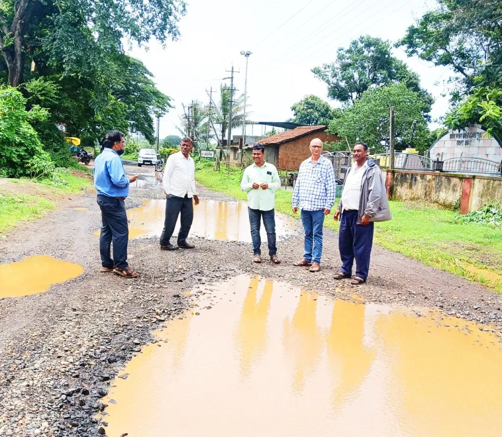 Officers wake up as soon as the protest warning is given