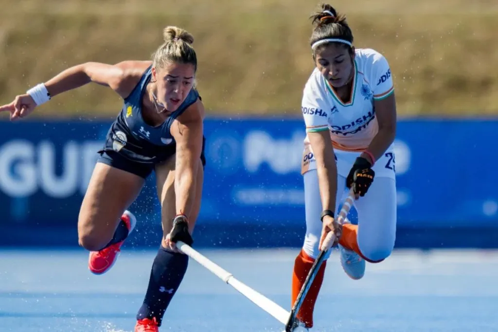 अर्जेंटिनाकडून भारतीय महिला हॉकी संघ पराभूत Indian women's hockey team loses to Argentina