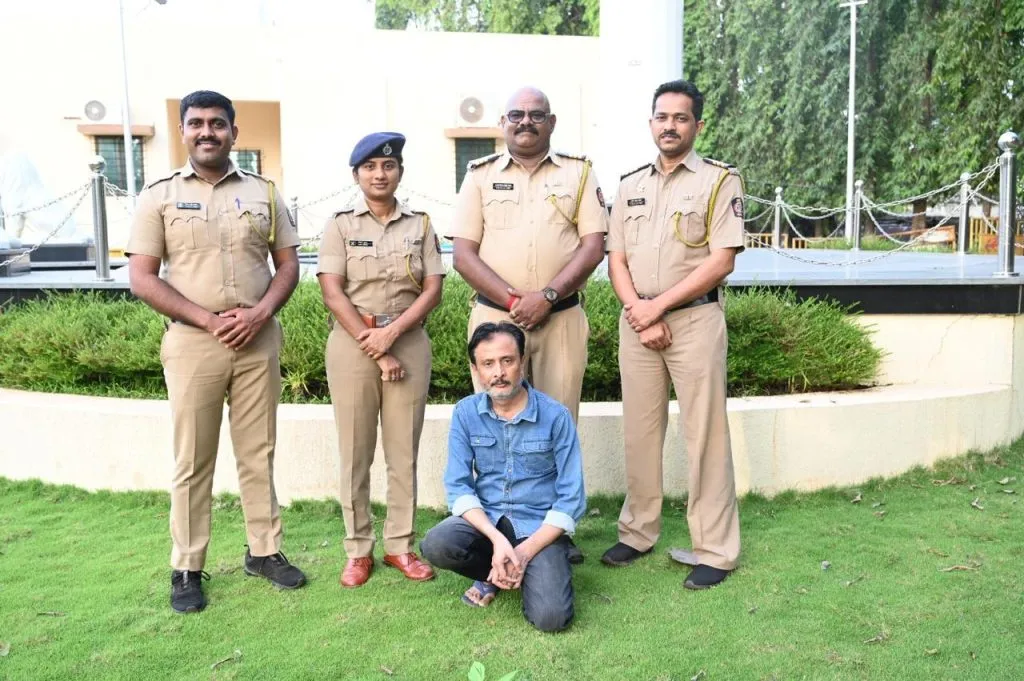 Elderly man duped of ₹61 lakh in online fraud