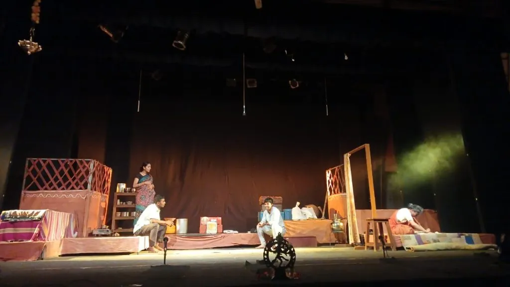 Realistic one-act plays attracted attention