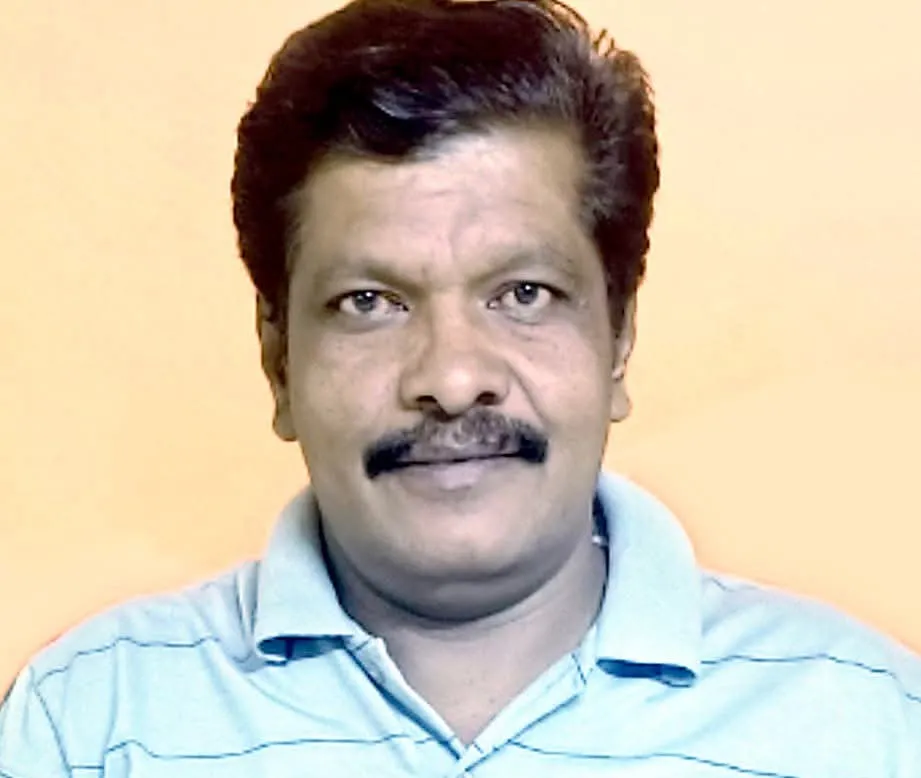 Devdas Mule awarded the 'Clean Maharashtra Public Awareness' Award