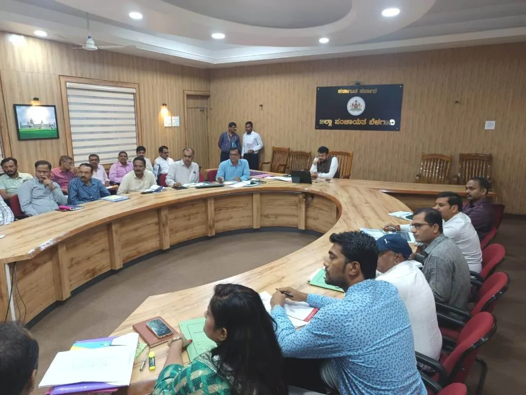 Land revenue registration should be done in the name of the plantation.