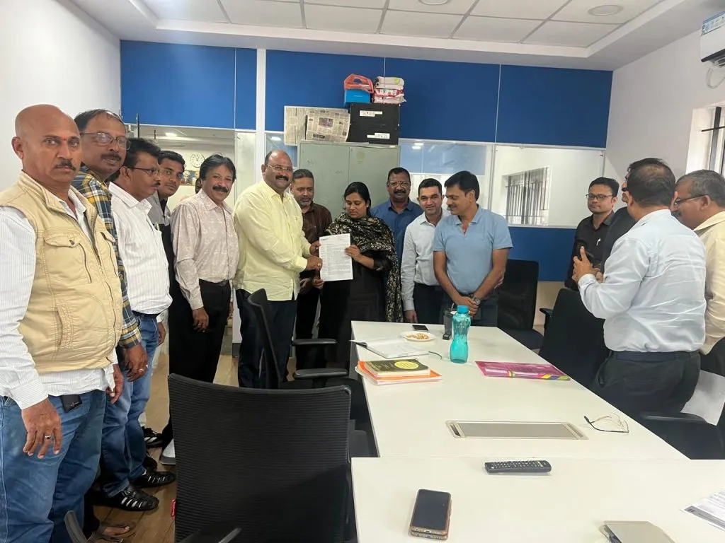 There should be no delay in issuing building permits and CCs.