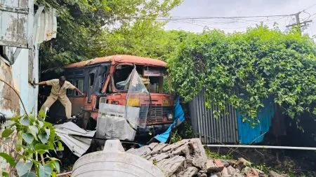 Four injured in ST bus accident