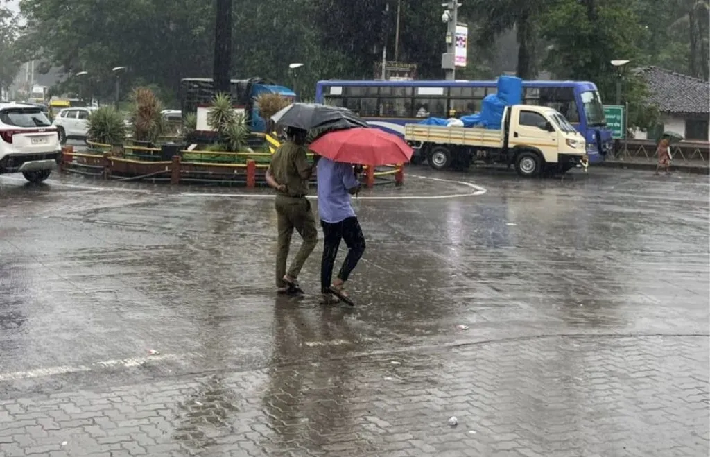 Clear in the morning; heavy rain in the evening