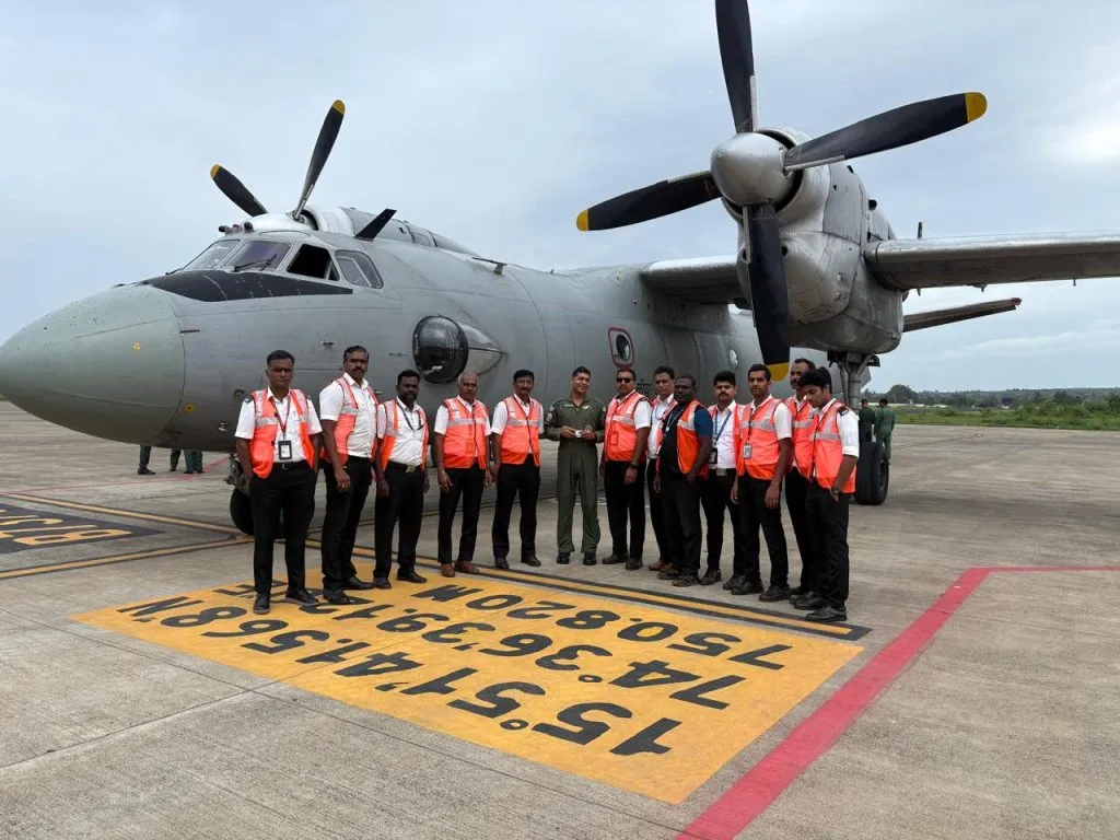 AN-32 fighter jet successfully practices at Belgaum airport