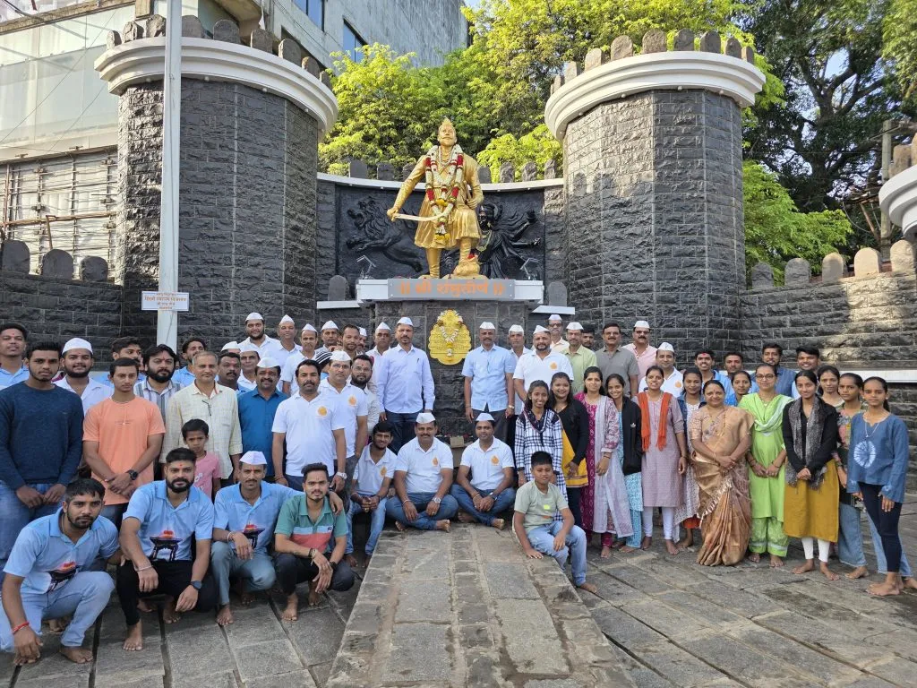 Dharmaveer Sambhaji Maharaj Jayanti celebrated by Shiv Pratishthan