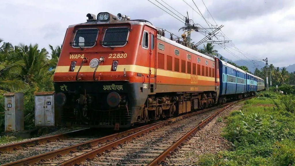 Hubli-Dadar Express to stop at Khanapur on an experimental basis