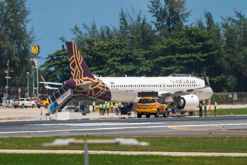 Bomb threat on Air India flight