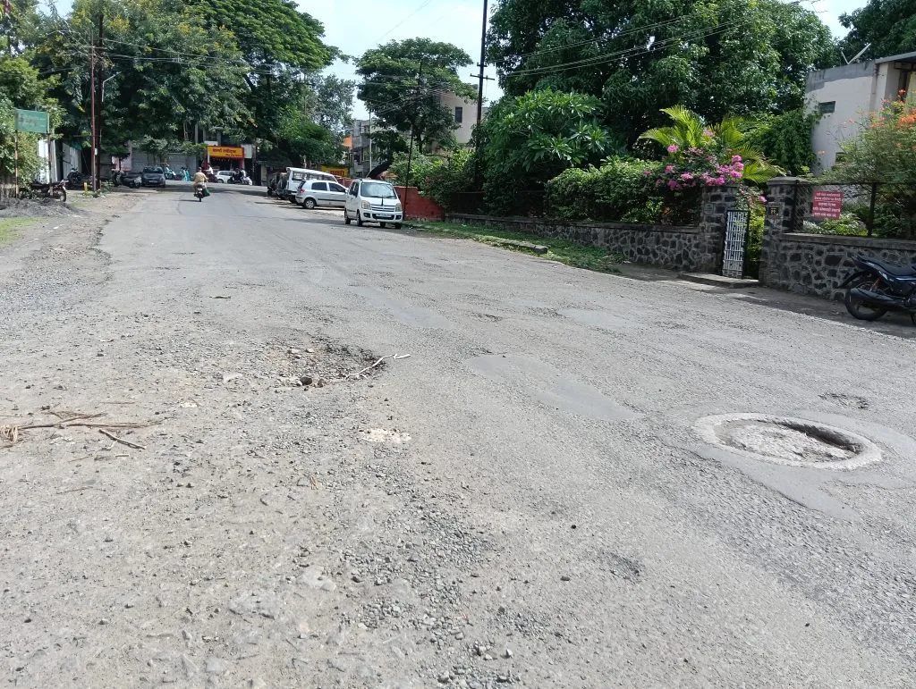 Poor Condition of the Road from Takala to Daulatnagar