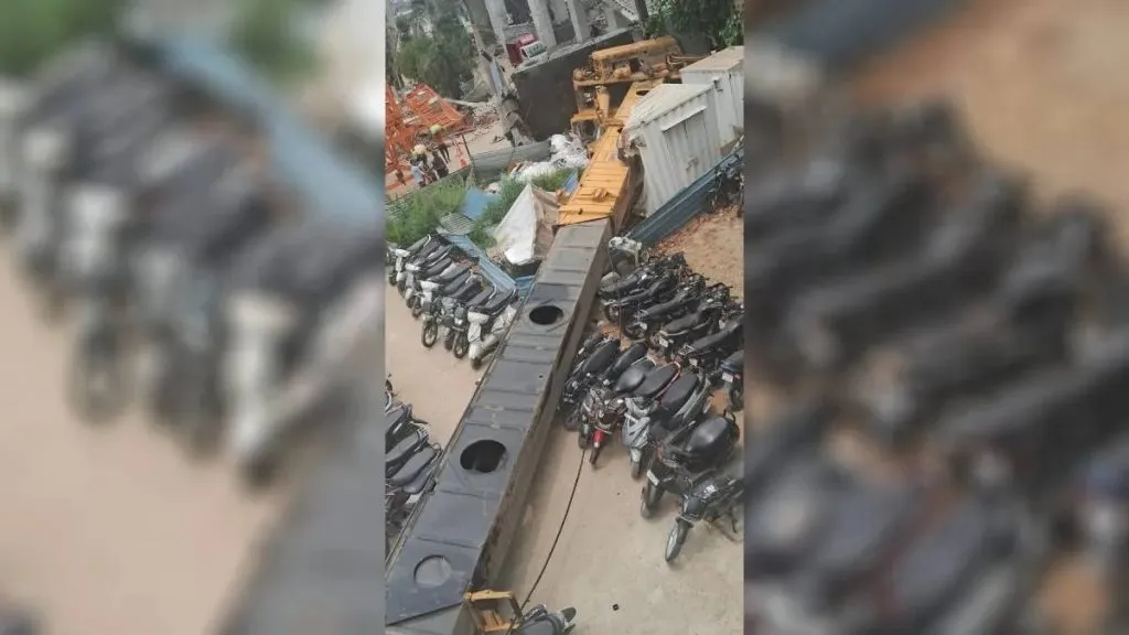 Jalandhar: Crane collapses, vehicles damaged