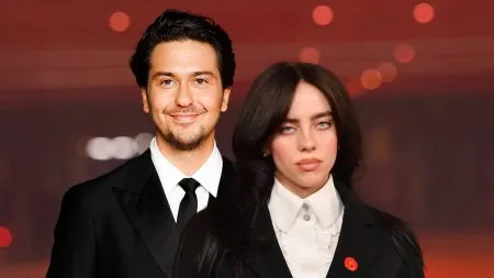 Billie Eilish in a relationship with Nat Wolff