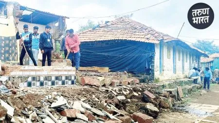 14 encroachments Bombay High Court removed vishal gad fort