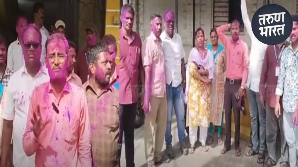 municipal employees celebrated happiness in municipal building